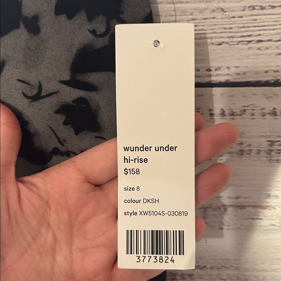 Lululemon Lab Hi-Rise Wunder Under Black and Gray Floral Leggings Size 8 NWT - Picture 6 of 12